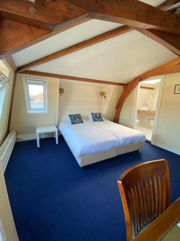 Hotel Bridges House Delft room 5